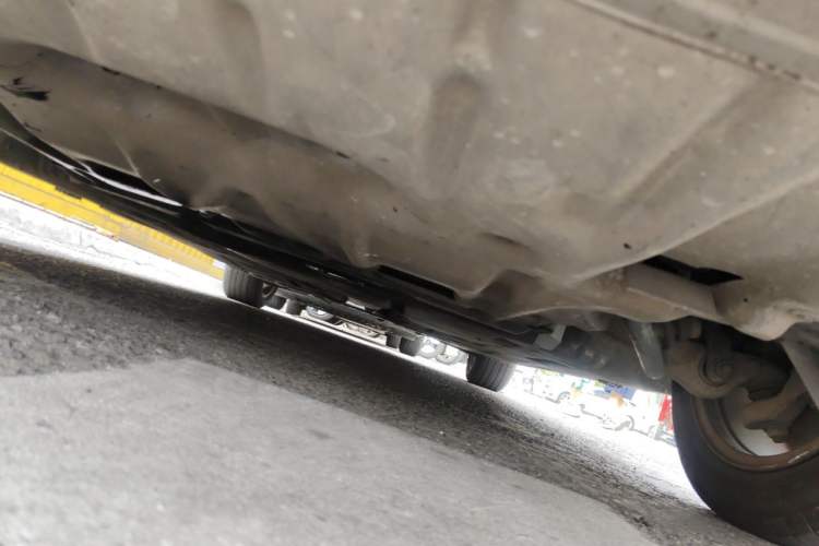 Used BMW 5 Series 2014 528Li Leading Model Chassis Front