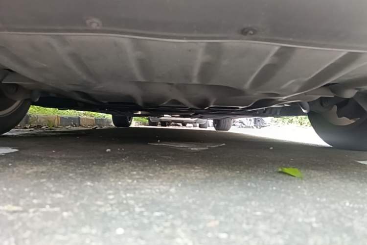 Used BMW 5 Series 2014 525Li Luxury Design Package Chassis Front