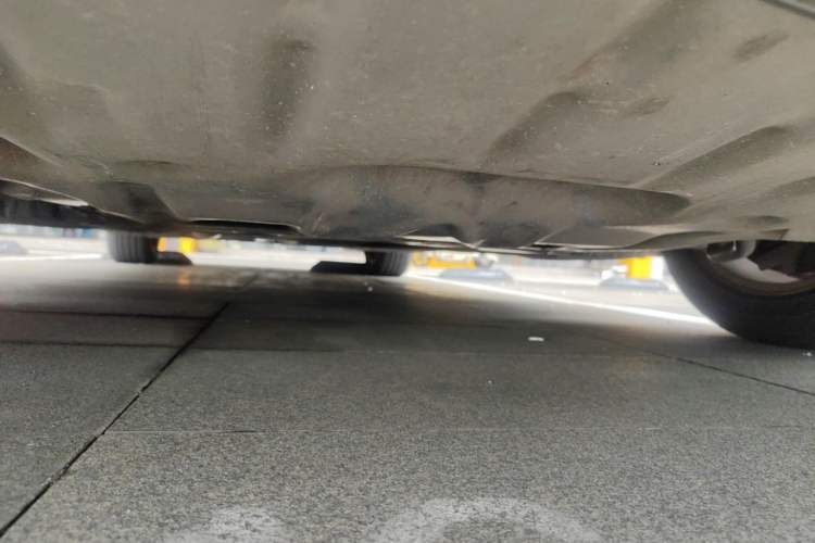 Used BMW 5 Series 2014 525Li Leading Model Chassis Front