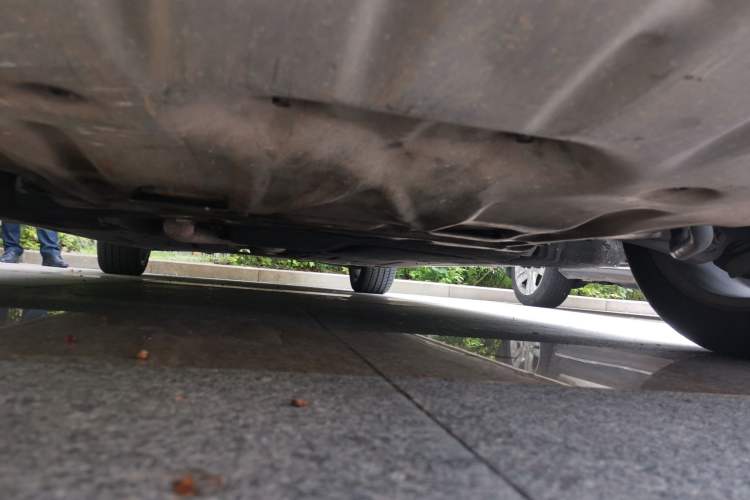 Used BMW 5 Series 2014 528Li Leading Model Chassis Front
