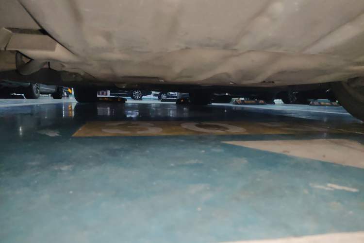 Used BMW 5 Series 2014 525Li Luxury Design Package Chassis Front