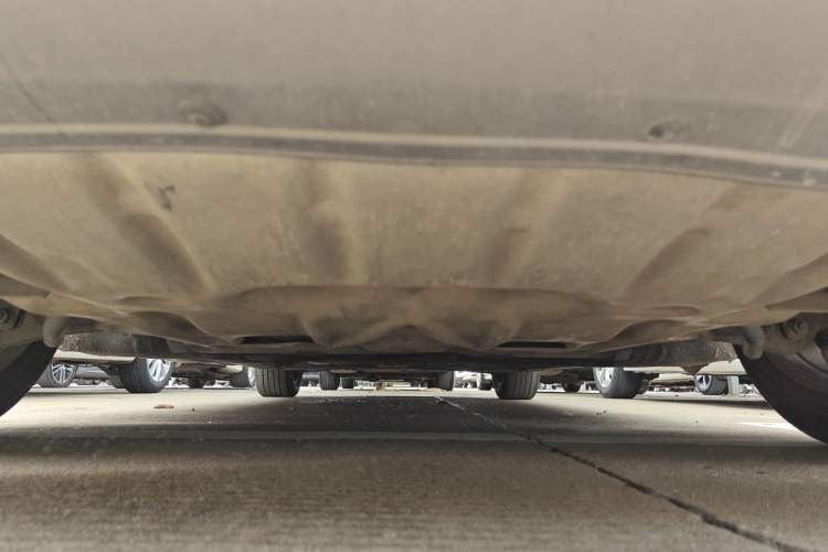 Used BMW 5 Series 2014 525Li Leading Model Chassis Front