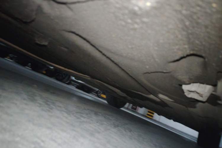 Used BMW 5 Series 2014 520Li Elegant Model Chassis Front Left