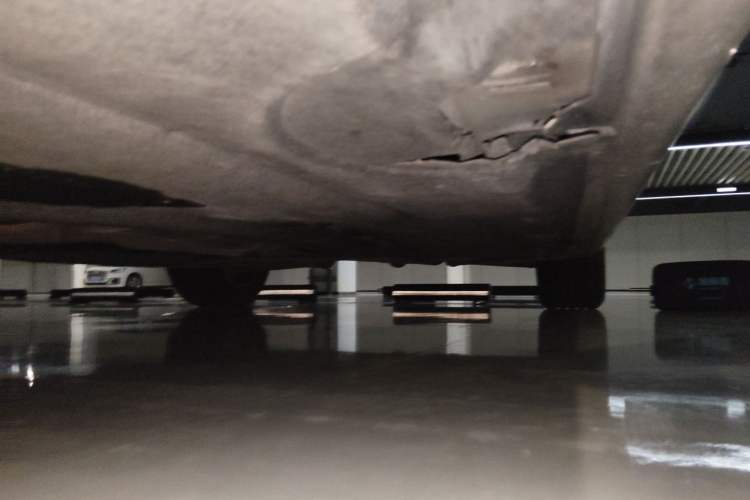 Used BMW 5 Series 2014 520Li Elegant Model Chassis Front Left