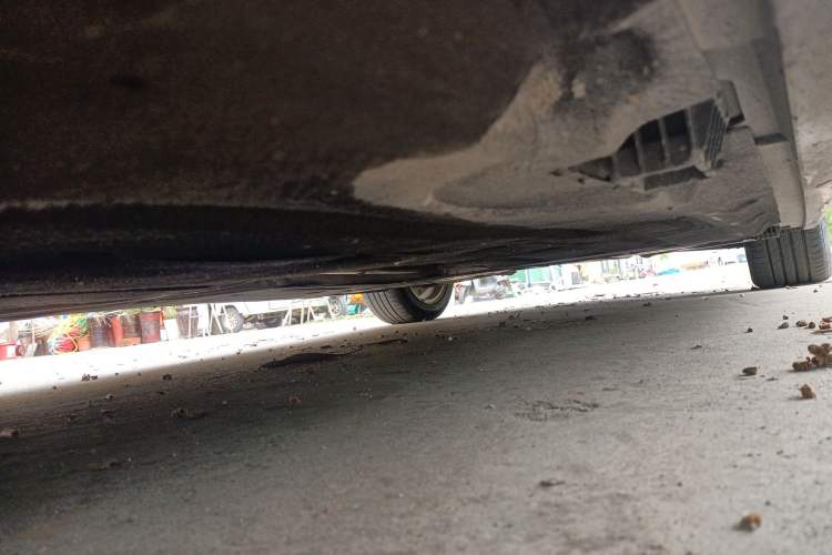 Used BMW 5 Series 2014 520Li Elegant Model Chassis Front Left