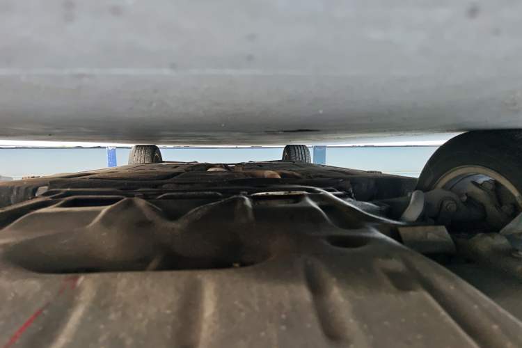 Used BMW 5 Series 2014 520Li Elegant Model Chassis Front