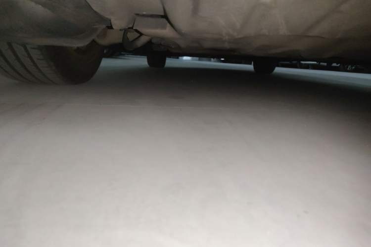 Used BMW 5 Series 2014 525Li Leading Model Chassis Front Right