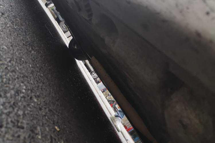 Used BMW 5 Series 2014 520Li Elegant Model Chassis Front Right