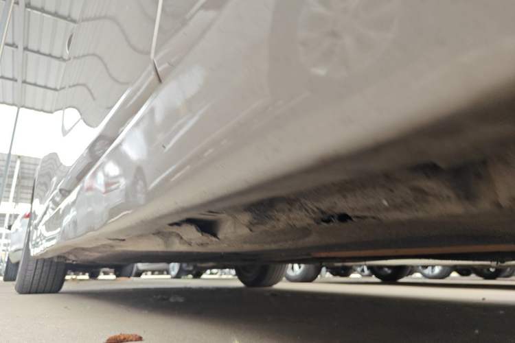 Used BMW 5 Series 2014 525Li Leading Model Chassis Front Right