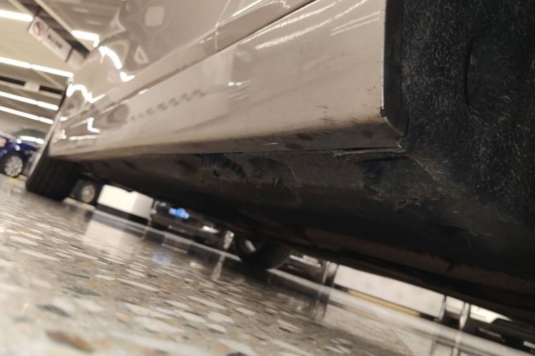 Used BMW 5 Series 2014 528Li xDrive Premium Edition Chassis Front Right