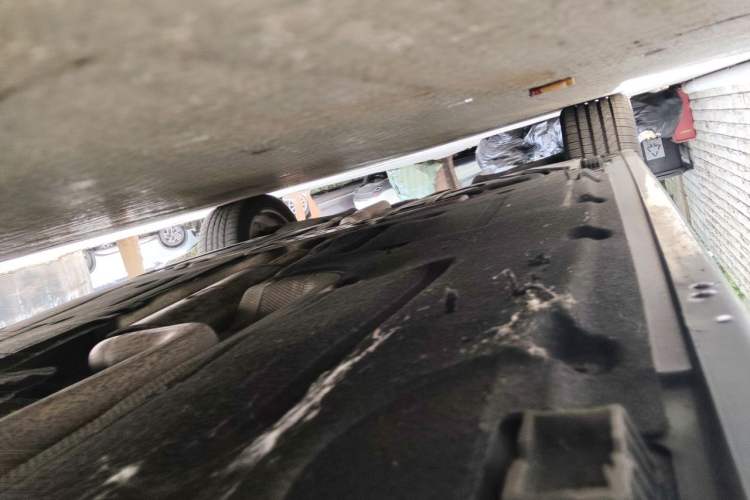Used BMW 5 Series 2014 528Li Fashion Design Package Chassis Front Right