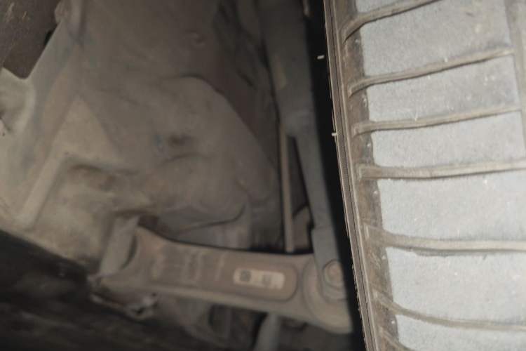 Used BMW 5 Series 2014 525Li Luxury Design Package Chassis Front Right