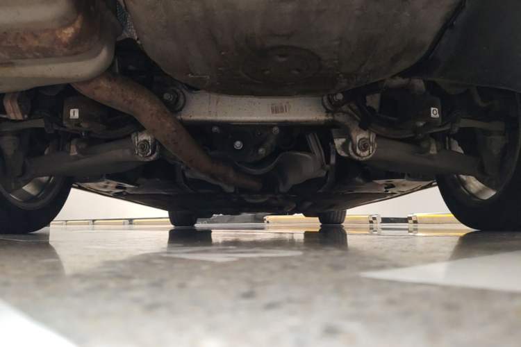 Used BMW 5 Series 2014 528Li xDrive Premium Edition Chassis Rear