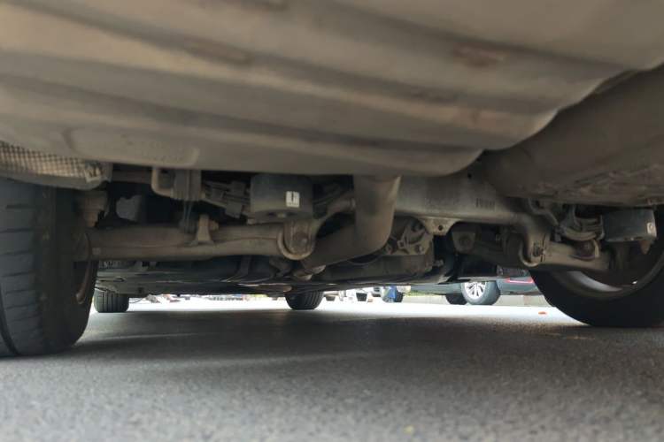 Used BMW 5 Series 2014 525Li Leading Model Chassis Rear Left