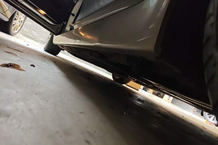 Used BMW 5 Series 2014 525Li Luxury Design Package Chassis Rear Left