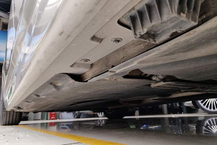 Used BMW 5 Series 2014 525Li Leading Model Chassis Rear Left