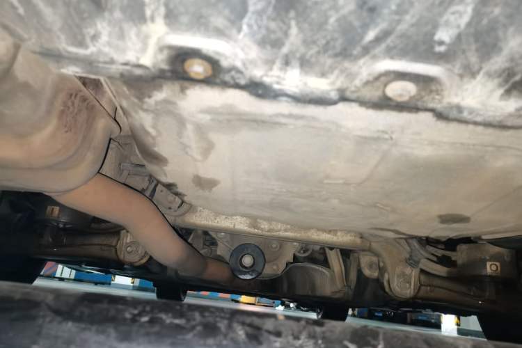 Used BMW 5 Series 2014 525Li Leading Model Chassis Rear