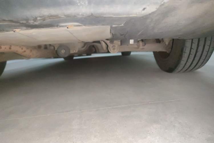 Used BMW 5 Series 2014 525Li Leading Model Chassis Rear Right