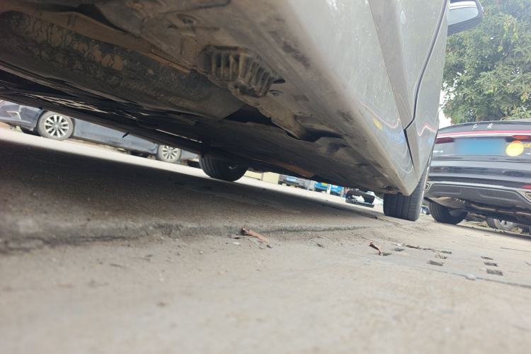 Used BMW 5 Series 2014 520Li Elegant Model Chassis Rear Right