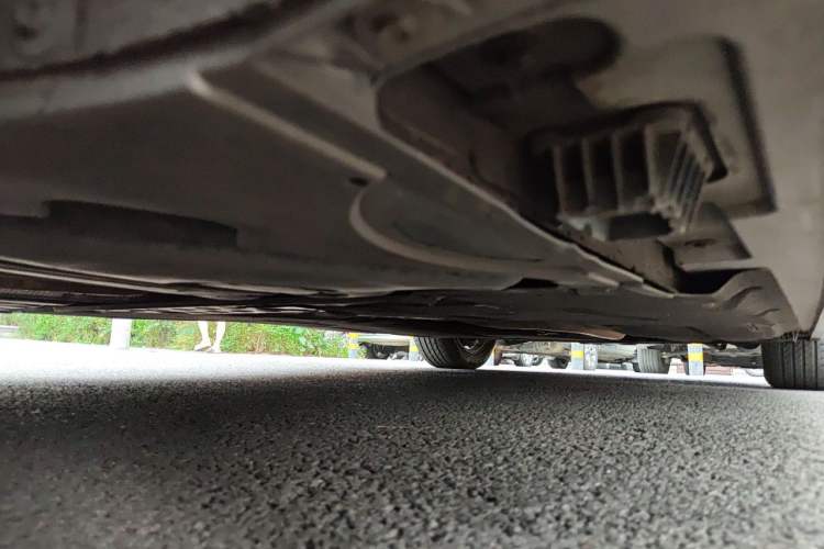 Used BMW 5 Series 2014 520Li Elegant Model Chassis Rear Right