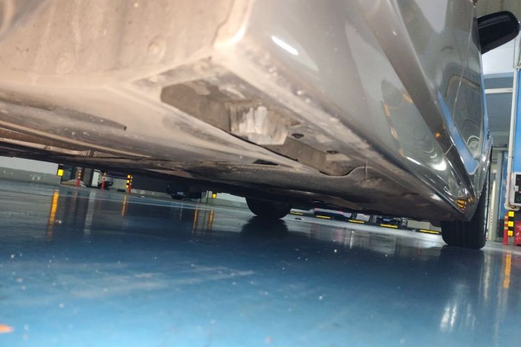 Used BMW 5 Series 2014 525Li Leading Model Chassis Rear Right