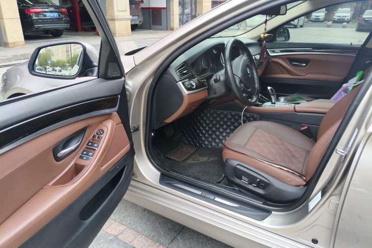 Used BMW 5 Series 2014 528Li Leading Model Driver Seat