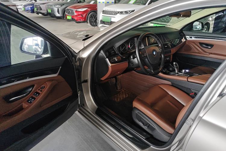 Used BMW 5 Series 2014 520Li Elegant Model Driver Seat