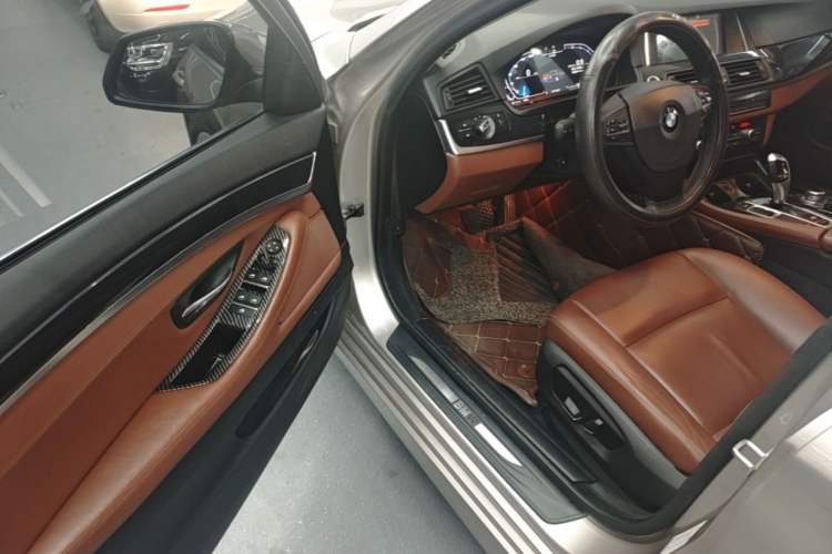Used BMW 5 Series 2014 520Li Elegant Model Driver Seat