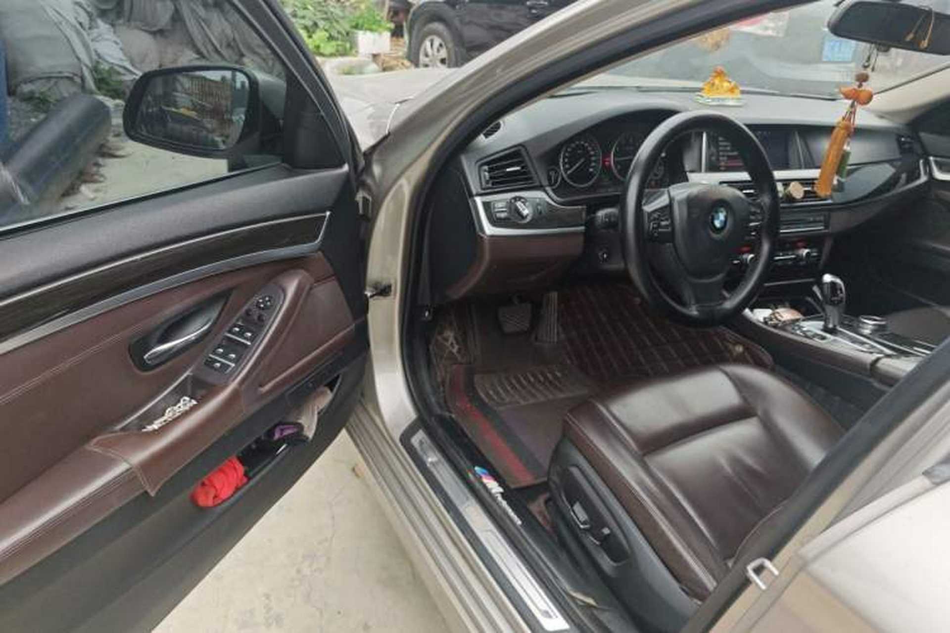 Used BMW 5 Series 2014 525Li Luxury Design Package Driver Seat