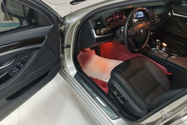 Used BMW 5 Series 2014 525Li Leading Model Driver Seat