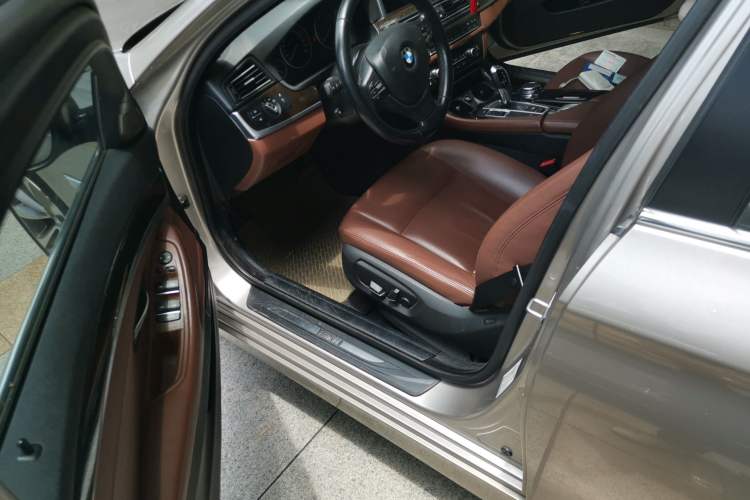 Used BMW 5 Series 2014 528Li Leading Model Driver Seat