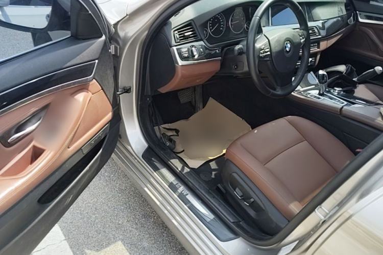 Used BMW 5 Series 2014 520Li Elegant Model Driver Seat