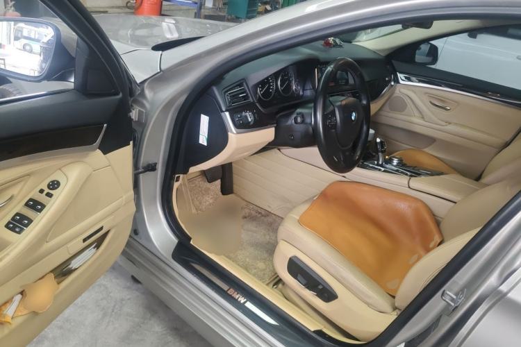 Used BMW 5 Series 2014 535Li Leading Model Driver Seat
