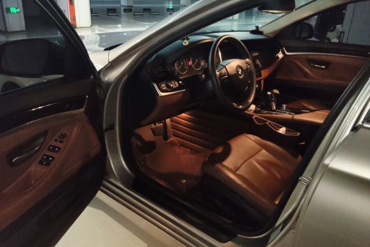 Used BMW 5 Series 2014 520Li Elegant Model Driver Seat