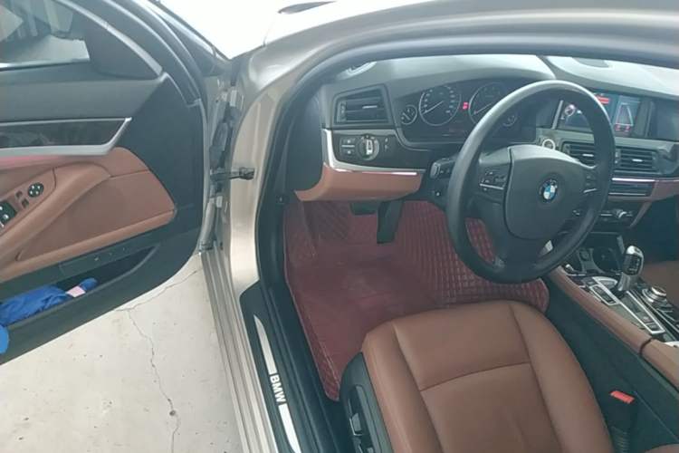 Used BMW 5 Series 2014 525Li Leading Model Driver Seat
