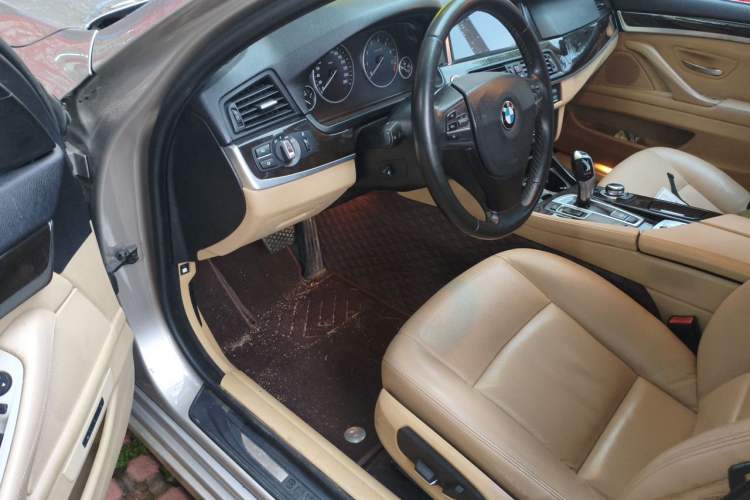 Used BMW 5 Series 2014 525Li Leading Model Driver Seat