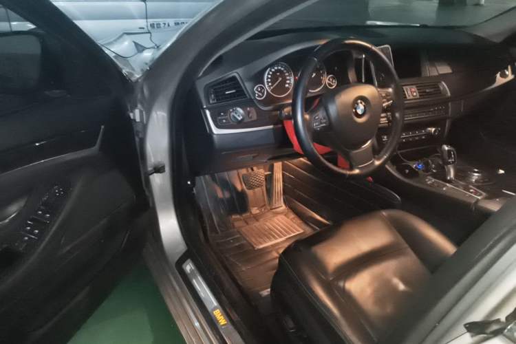 Used BMW 5 Series 2014 525Li Leading Model Driver Seat