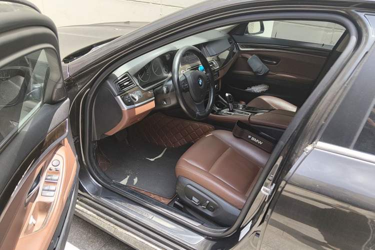 Used BMW 5 Series 2014 528Li Fashion Design Package Driver Seat