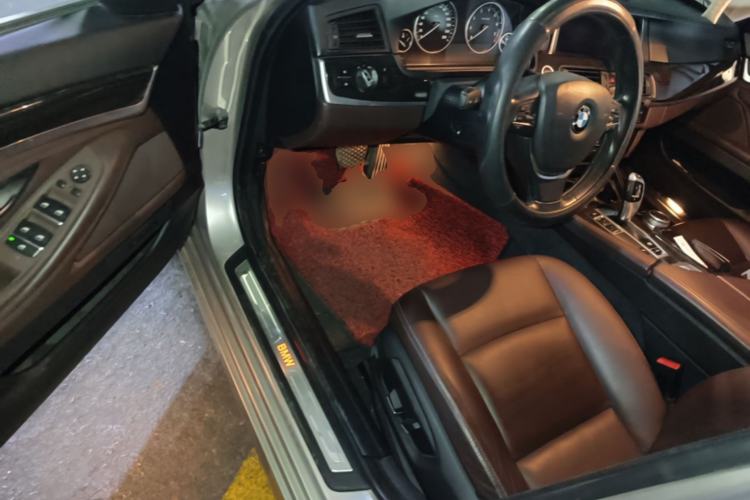 Used BMW 5 Series 2014 525Li Luxury Design Package Driver Seat