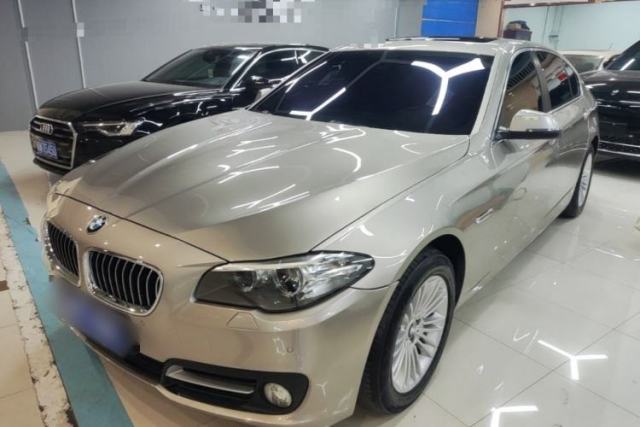 Ojetý BMW 5 Series 2014 525Li Leading Model