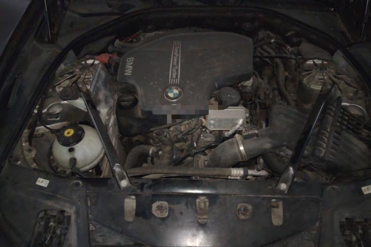 Used BMW 5 Series 2014 520Li Elegant Model Engine Bay