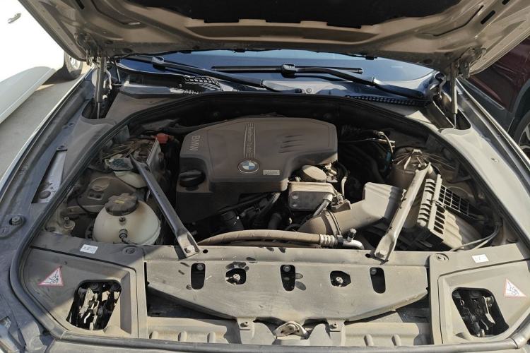 Used BMW 5 Series 2014 520i Elegant Edition Engine Bay