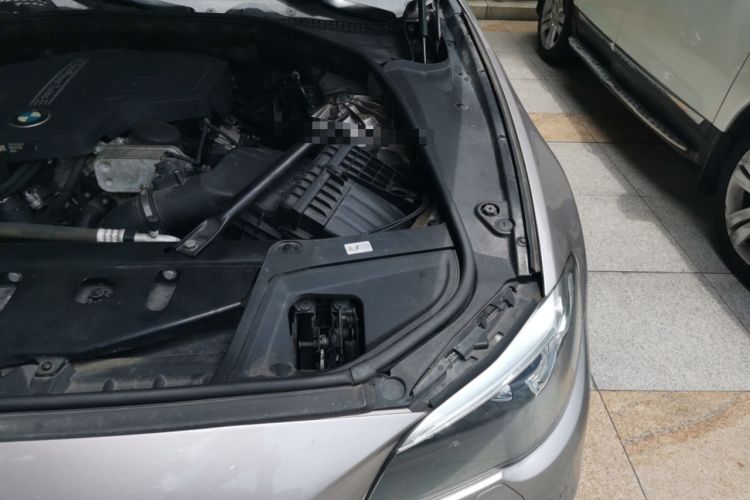 Used BMW 5 Series 2014 528Li Leading Model Engine Bay Left