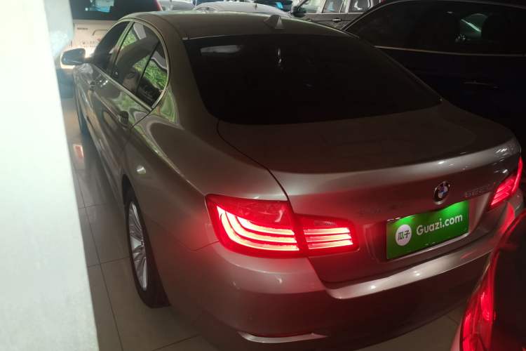 Used BMW 5 Series 2014 525Li Leading Model Exterior 2
