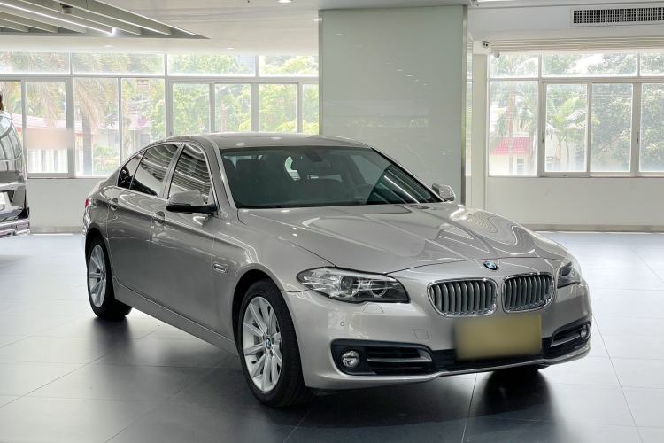 Used BMW 5 Series 2014 535Li Leading Model Exterior 2