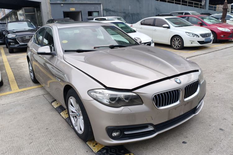 Used BMW 5 Series 2014 520i Elegant Edition Exterior 2