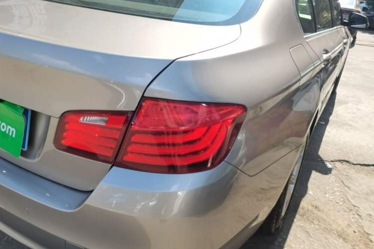 Used BMW 5 Series 2014 520Li Elegant Model Exterior 3