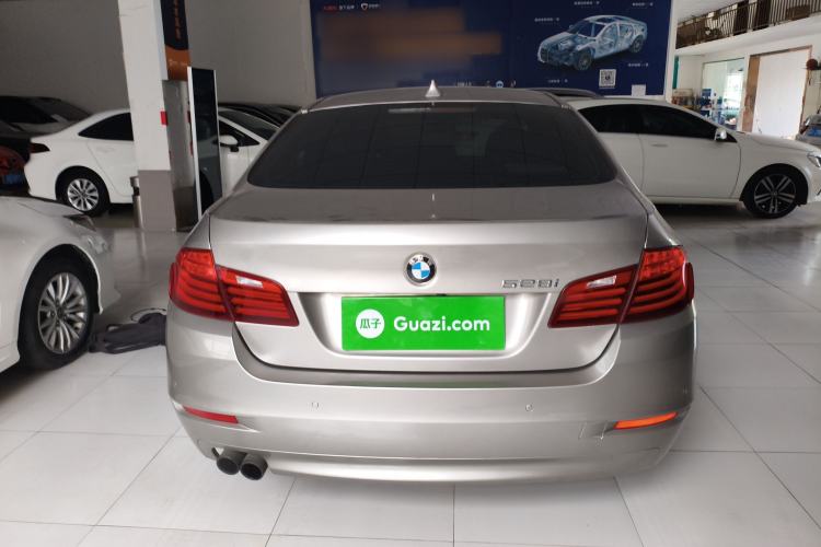 Used BMW 5 Series 2014 520i Elegant Edition Exterior 3