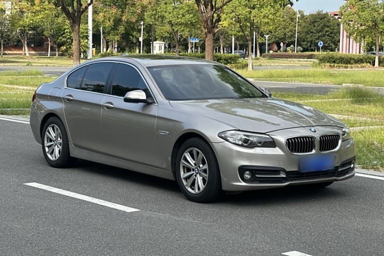 Used BMW 5 Series 2014 520i Elegant Edition Exterior 4