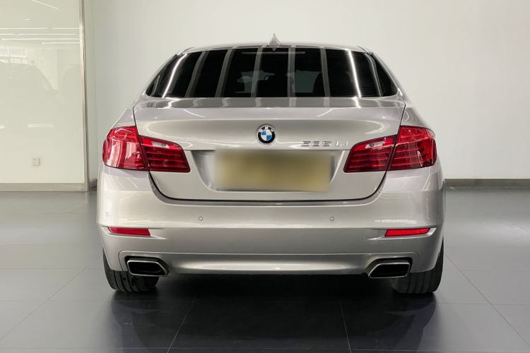 Used BMW 5 Series 2014 535Li Leading Model Exterior 4